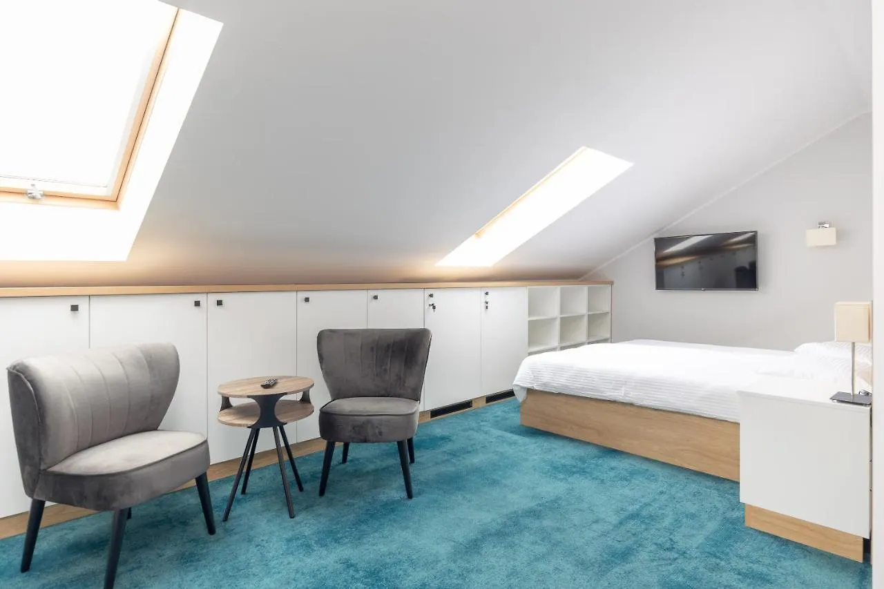 Aparthotel Esencja Warszawy Nowy Swiat Varsóvia Polónia