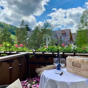 Nosal & Wine Szálloda Zakopane