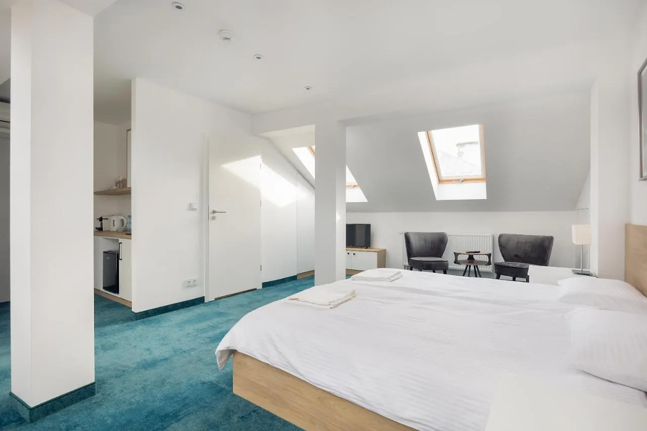Aparthotel Esencja Warszawy Nowy Swiat Varsavia 0*,  Polonia